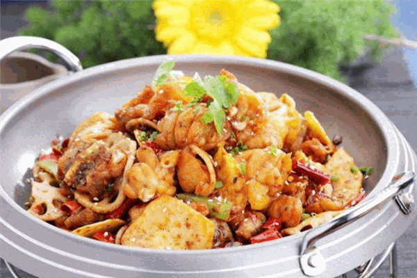 小渔郎干锅牛蛙